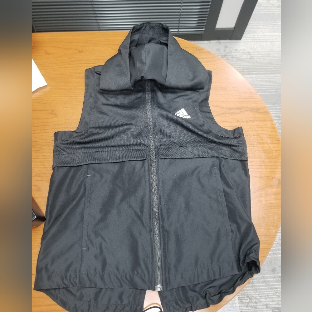 Adidas vest